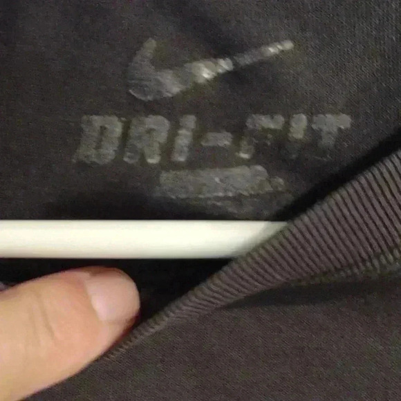 Nike Dri-fit gray T-shirt with blue "Nike" print mens size large - Picture 4 of 5